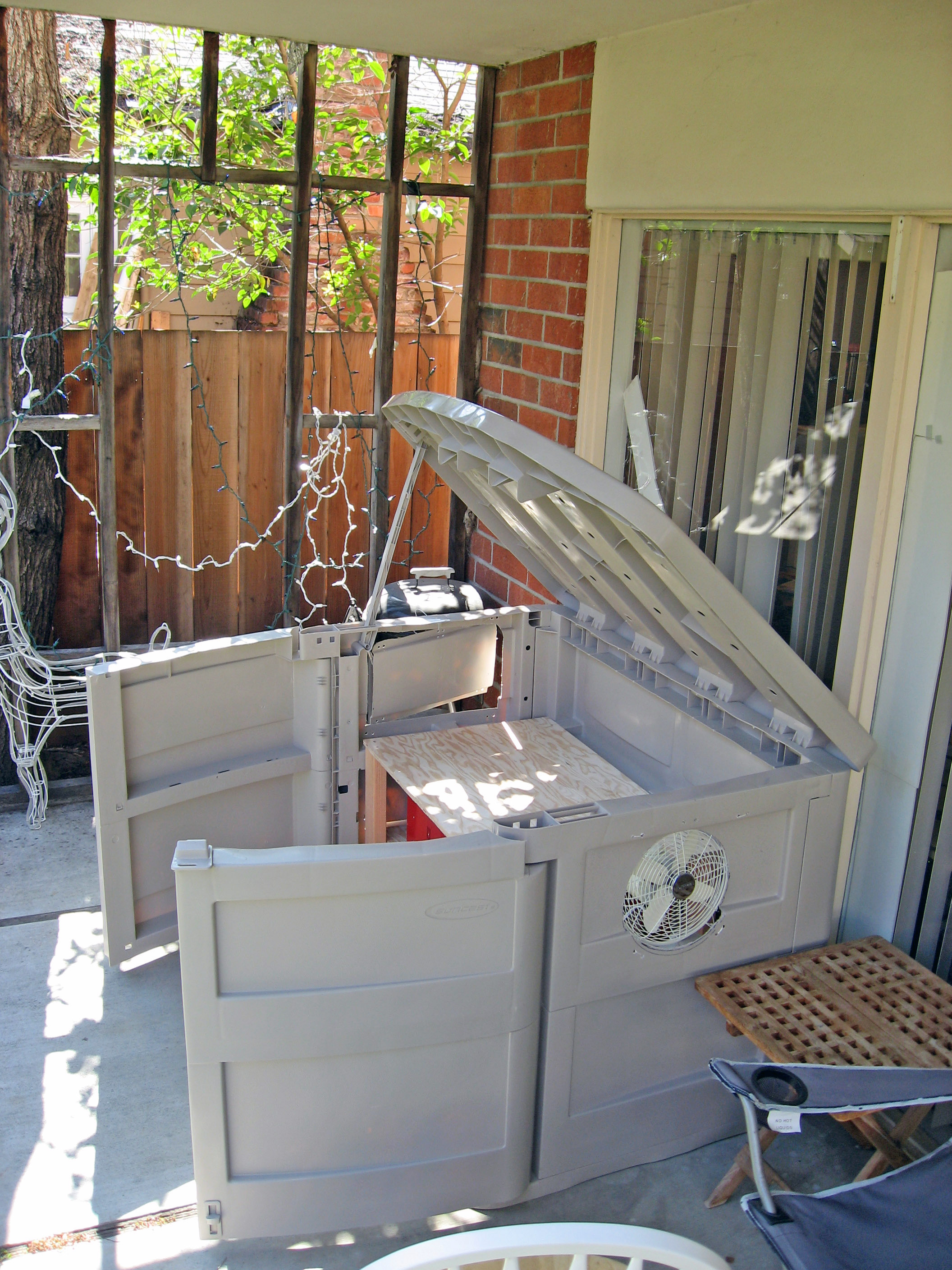 Shed used for very early (pre-customer) data storage testing